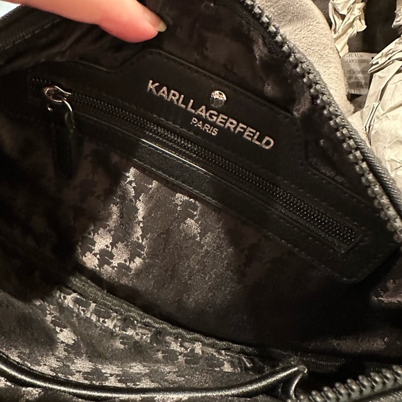 Givey Alert 🚨🚨🚨🚨🚨🚨🚨🚨NWT* Karl Lagerfeld Paris “Amour” Nylon Belt Bag - Picture 10 of 14